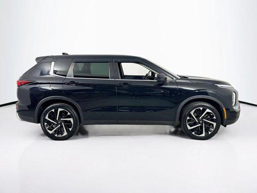2022 Mitsubishi Outlander SE 2.5 2WD