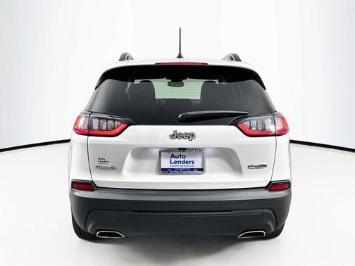 Bright White Clearcoat 2022 Jeep Cherokee Latitude Lux