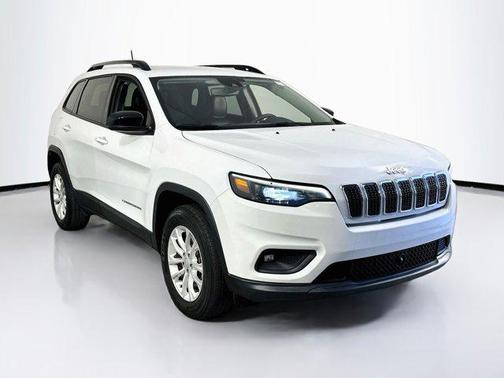 Bright White Clearcoat 2022 Jeep Cherokee Latitude Lux