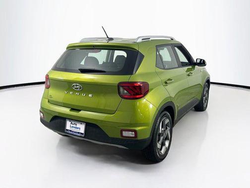 2023 Hyundai VENUE SEL