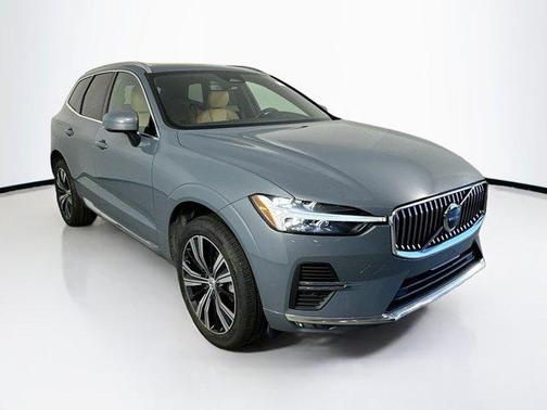 2022 Volvo XC60 B5 Inscription