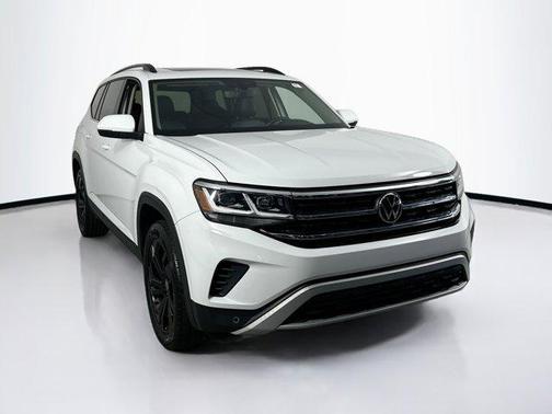 2022 Volkswagen Atlas 3.6L SE w/Technology