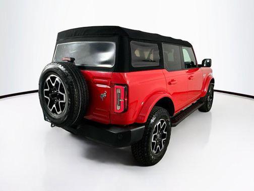 2021 Ford Bronco Outer Banks