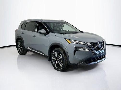 2022 Nissan Rogue SL