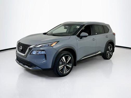 2022 Nissan Rogue SL