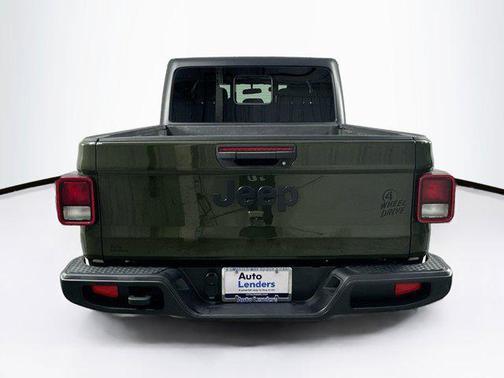 2022 Jeep Gladiator Willys 4x4