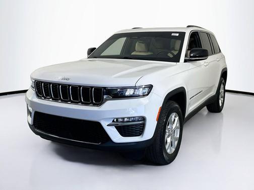 Bright White Clearcoat 2023 Jeep Grand Cherokee Limited