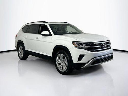 2022 Volkswagen Atlas 3.6L SE w/Technology