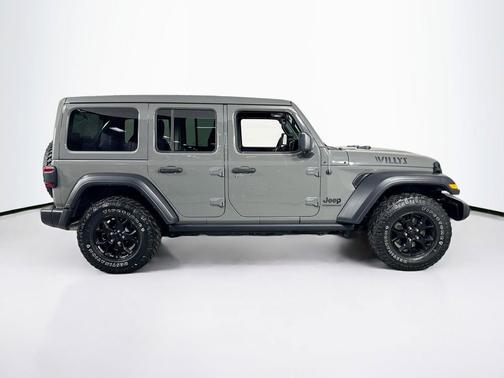 Sting-Gray Clearcoat 2023 Jeep Wrangler Willys