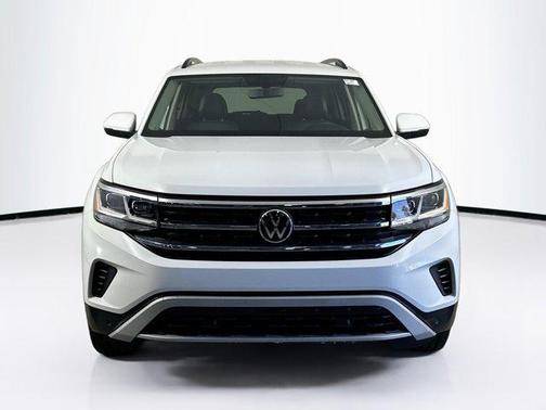 2023 Volkswagen Atlas 3.6L SE w/Technology