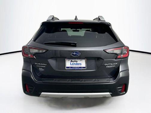 2022 Subaru Outback Touring