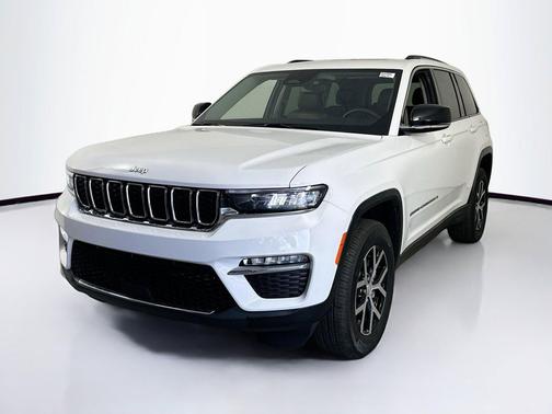 Bright White Clearcoat 2023 Jeep Grand Cherokee Limited