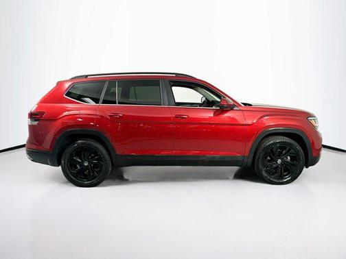 2022 Volkswagen Atlas 3.6L SE w/Technology