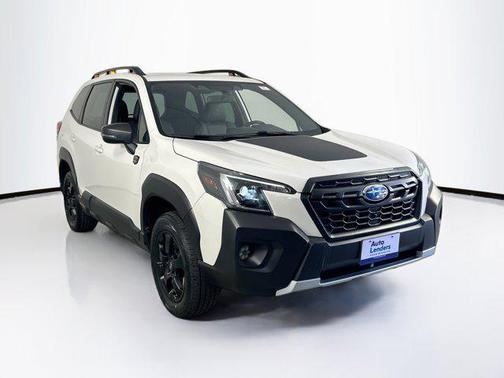 Crystal White Pearl 2023 Subaru Forester Wilderness