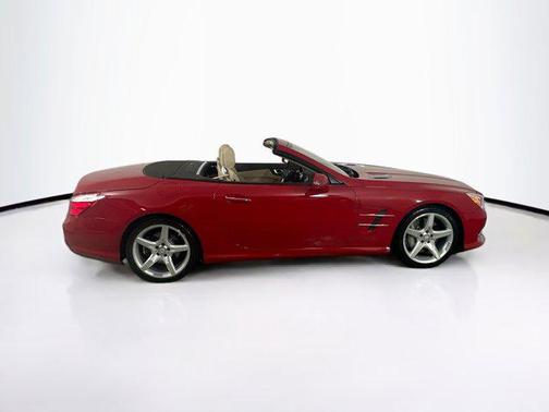 2013 Mercedes-Benz SL-Class 2dr Roadster SL 550