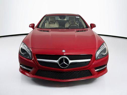 2013 Mercedes-Benz SL-Class 2dr Roadster SL 550