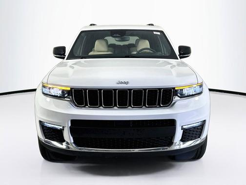 Bright White Clearcoat 2023 Jeep Grand Cherokee L Limited