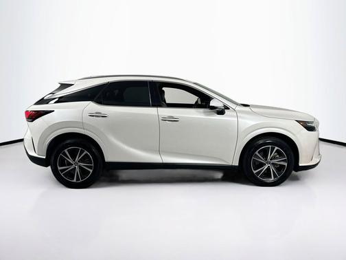 Eminent White Pearl 2023 Lexus RX 350 Premium Plus