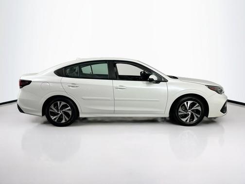 Crystal White Pearl 2023 Subaru Legacy Premium