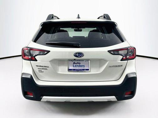 Crystal White Pearl 2023 Subaru Outback Limited