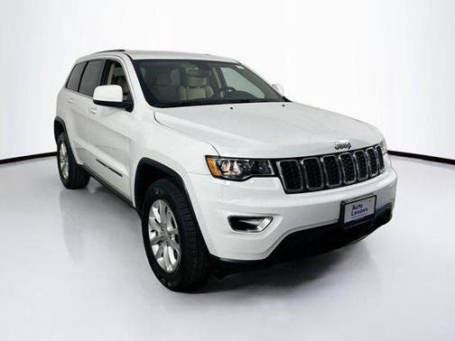 2022 Jeep Grand Cherokee Laredo