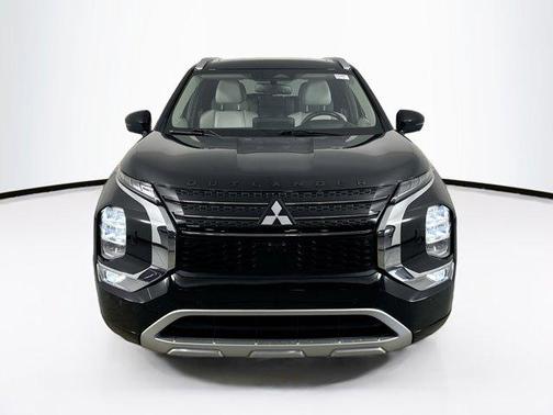 2023 Mitsubishi Outlander PHEV SEL
