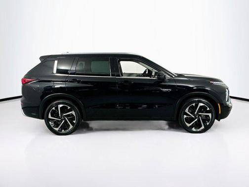 2023 Mitsubishi Outlander PHEV SEL