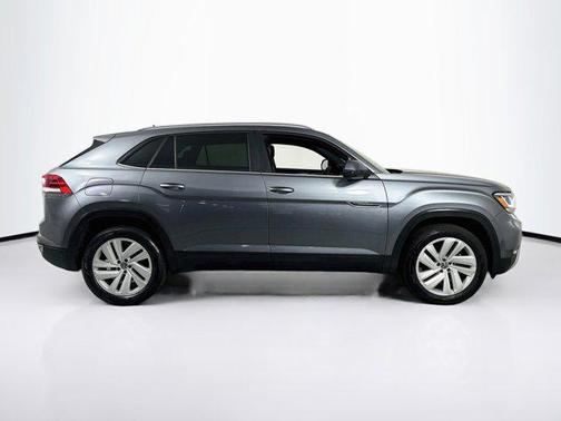 Platinum Gray Metallic 2023 Volkswagen Atlas Cross Sport 2.0T SE w/Technology