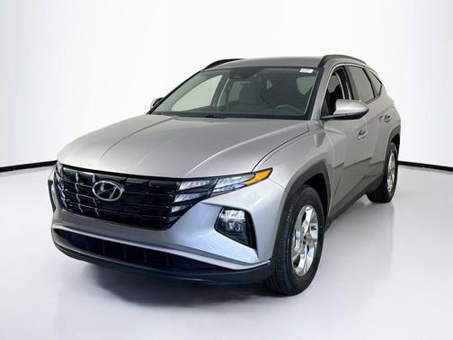 Shimmering Silver 2024 Hyundai TUCSON SEL
