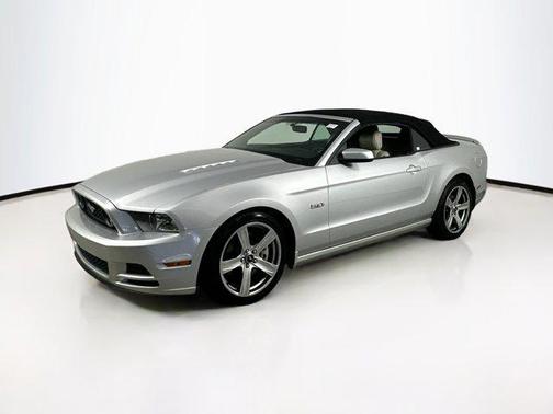 2013 Ford Mustang GT Premium