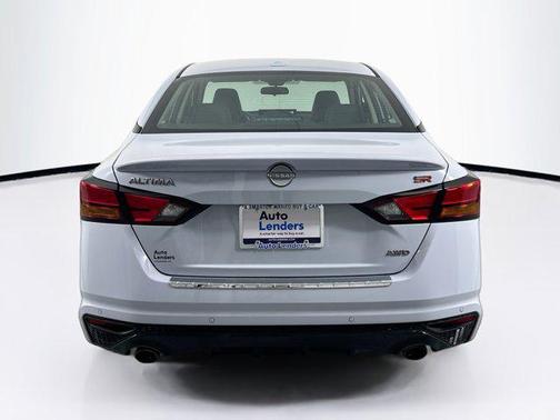 2023 Nissan Altima SR Intelligent AWD