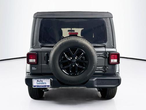 Granite Crystal Metallic Clearcoat 2023 Jeep Wrangler Sport S