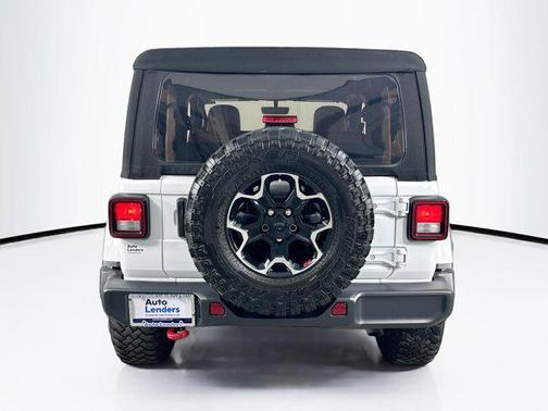 Bright White Clearcoat 2023 Jeep Wrangler Rubicon
