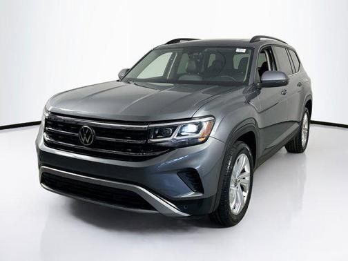 2023 Volkswagen Atlas 3.6L SE w/Technology
