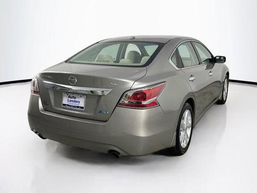 2014 Nissan Altima 2.5 SV