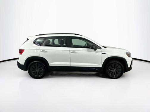 2022 Volkswagen Taos 1.5T S