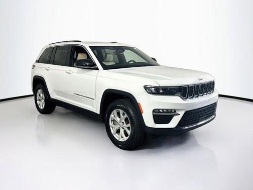 Bright White Clearcoat 2023 Jeep Grand Cherokee Limited