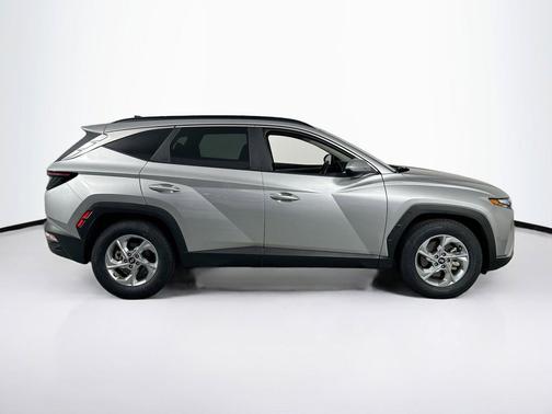 Shimmering Silver 2023 Hyundai TUCSON SEL