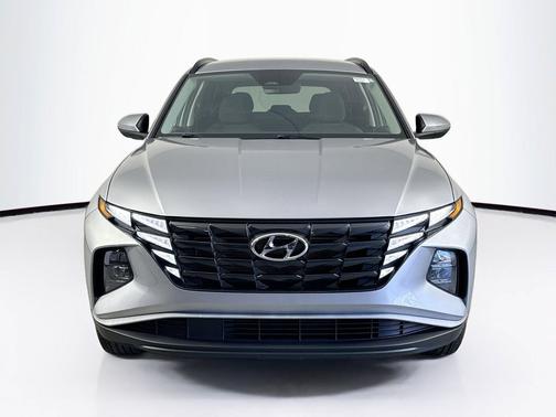 Shimmering Silver 2023 Hyundai TUCSON SEL