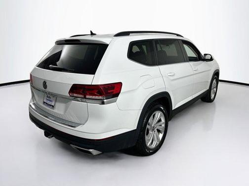 2022 Volkswagen Atlas 3.6L SE w/Technology