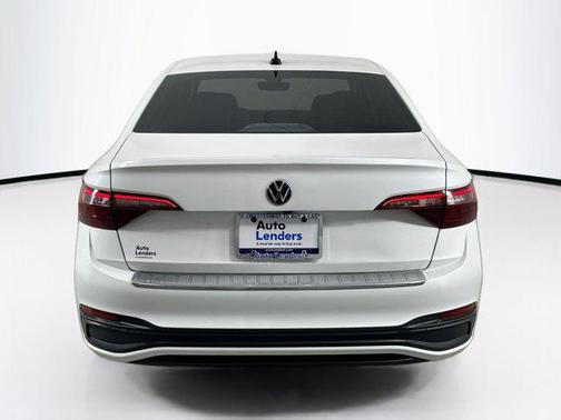 2022 Volkswagen Jetta 1.5T SE