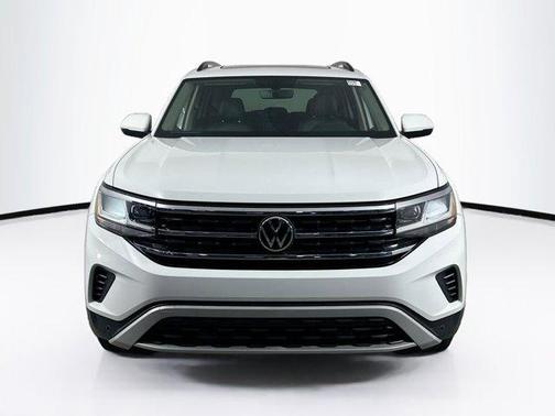 2022 Volkswagen Atlas 3.6L SE w/Technology