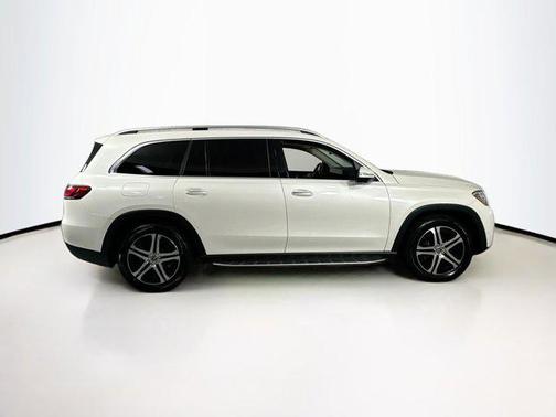 2021 Mercedes-Benz GLS 450 4MATIC