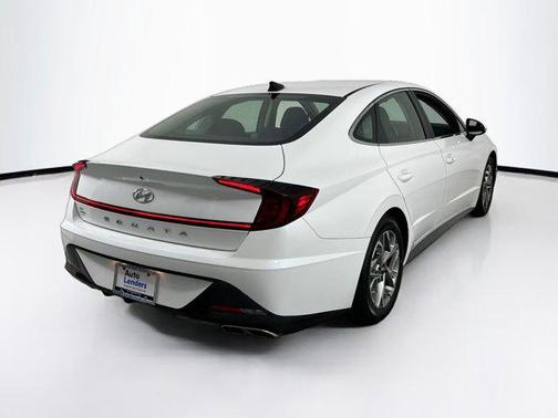 2022 Hyundai SONATA SEL