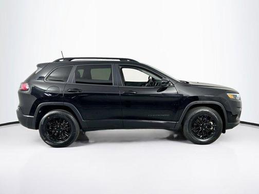 2023 Jeep Cherokee Altitude