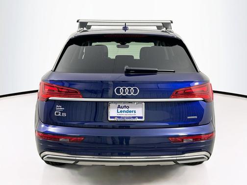 Navarra Blue Metallic 2021 Audi Q5 45 Premium Plus