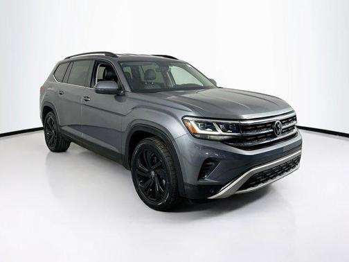 2022 Volkswagen Atlas 3.6L SE w/Technology