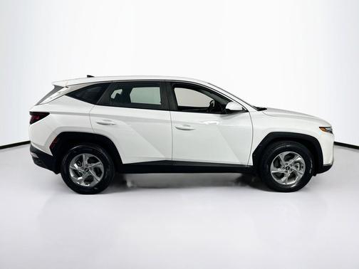Serenity White Pearl 2023 Hyundai TUCSON SE