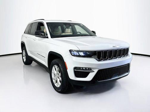 Bright White Clearcoat 2023 Jeep Grand Cherokee Limited