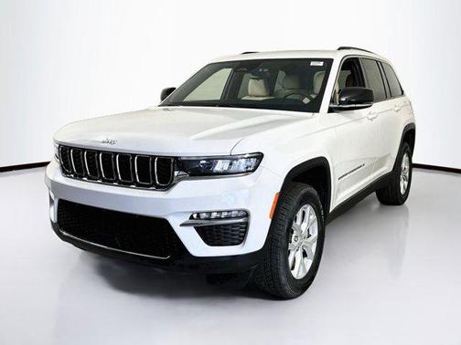 Bright White Clearcoat 2023 Jeep Grand Cherokee Limited